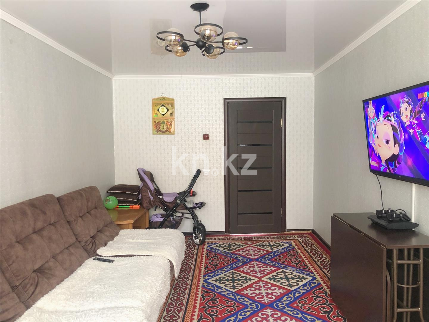 Продажа 3-комнатной квартиры, 75 м², 9-й мкр., дом  5 - Продажа квартир в Казахстане фото 2 из 13