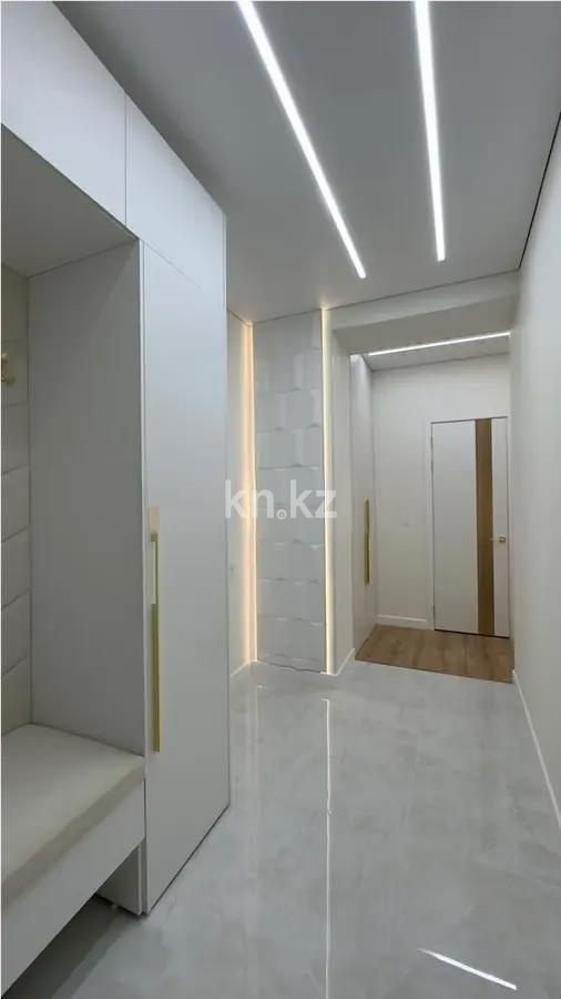 Продажа 3-комнатной квартиры, 66 м², ул. Букетова, дом  3/2 в Караганде - фото 5