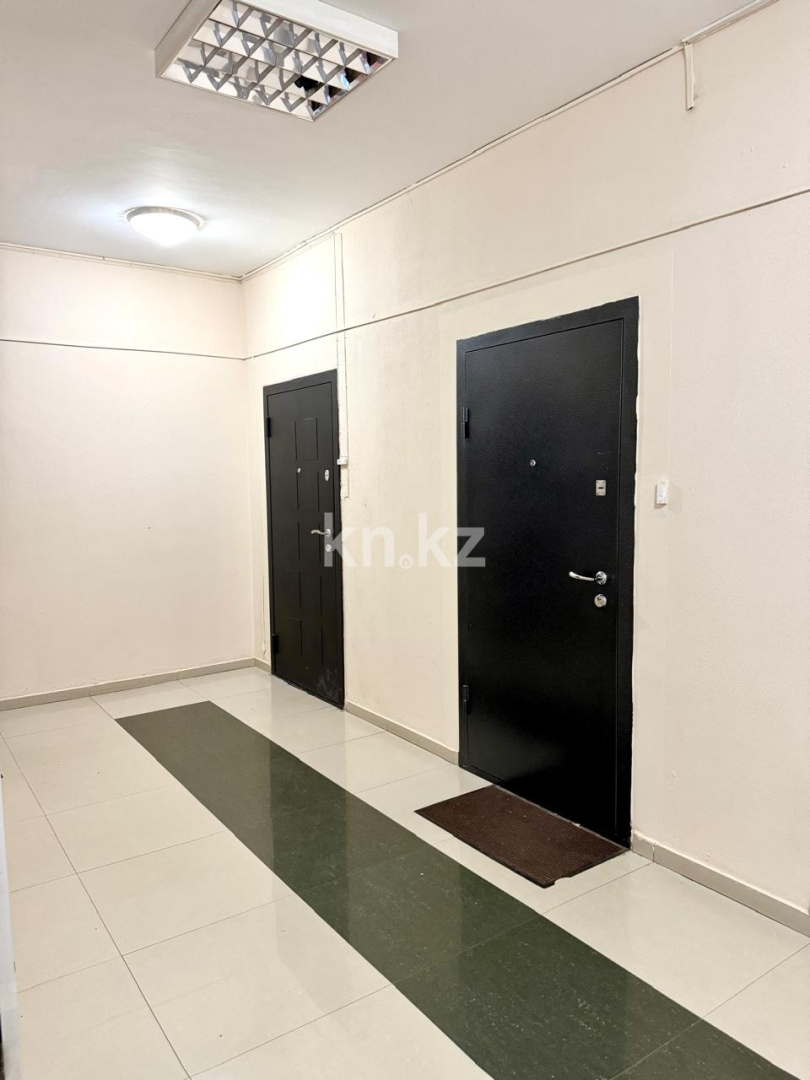 Продажа 3-комнатной квартиры, 130 м², ул. Достык, дом  13 в Астане - фото 16