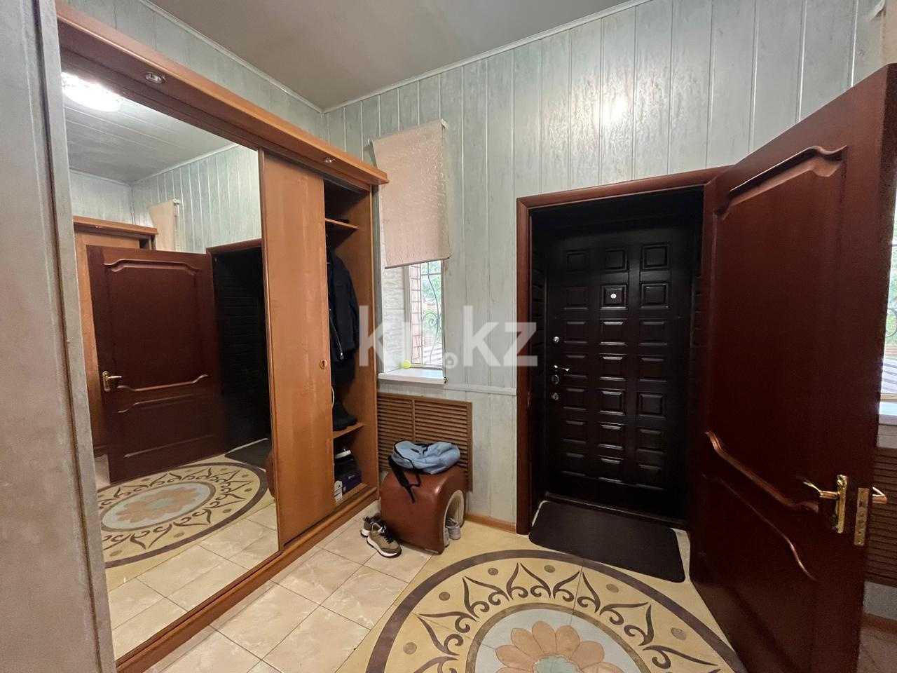 Продажа 7-комнатного дома, 470 м², ул. Университетская - Продажа домов, коттеджей в Караганде фото 7 из 25