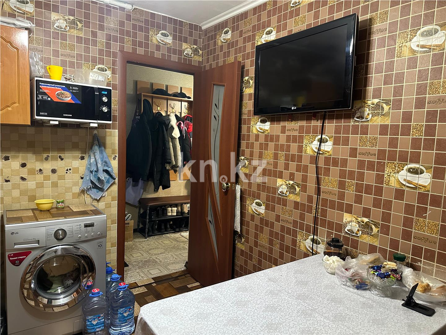 Продажа 3-комнатной квартиры, 63 м², ул. Муканова, дом  18 - Продажа  трехкомнатных квартир в Караганде фото 9 из 17