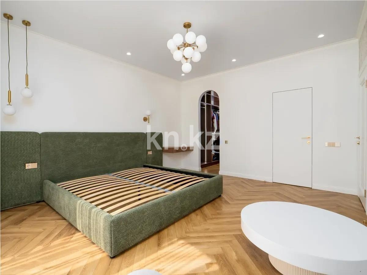 Продажа 4-комнатной квартиры, 130 м² в Алматы - фото 2