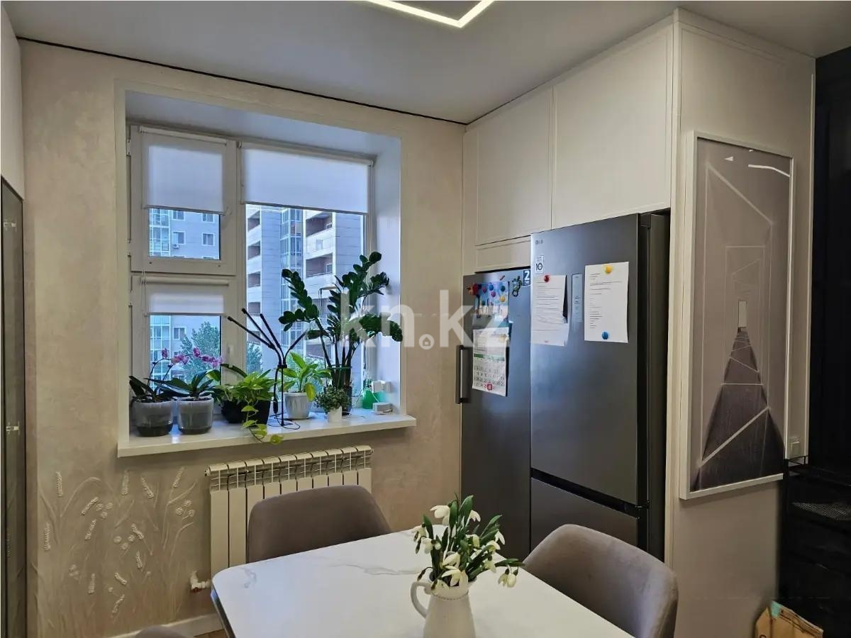 Продажа 3-комнатной квартиры, 83.8 м² в Астане - фото 3