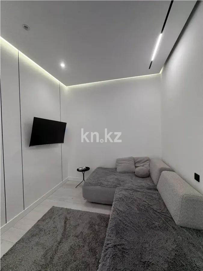 Продажа 2-комнатной квартиры, 42 м², ул. Казыбек би, дом  9/2 в Астане