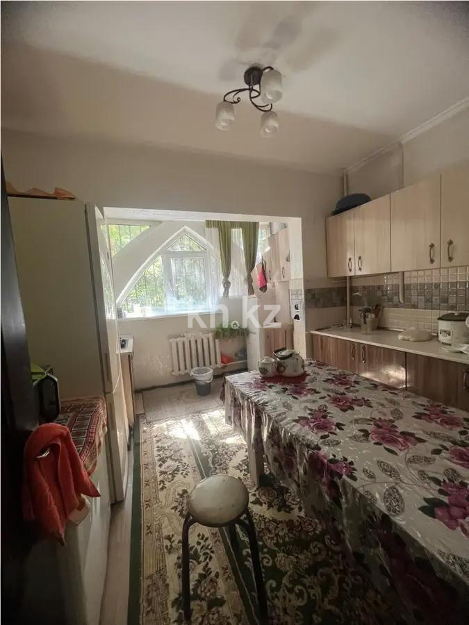 Продажа 3-комнатной квартиры, 80 м², мкр-н Аксай-1, дом  3 в Алматы - фото 4