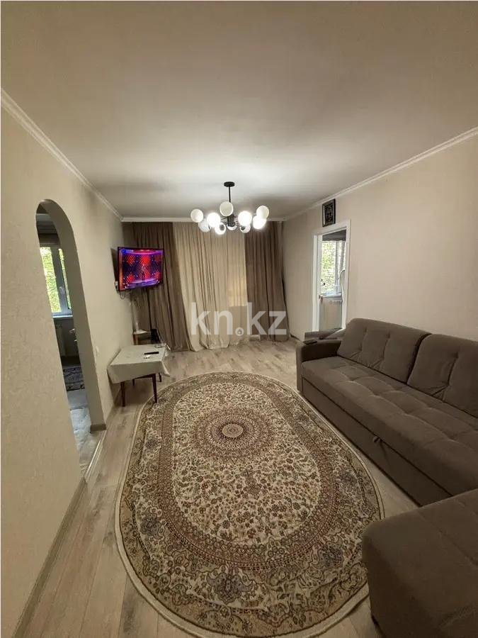 Продажа 2-комнатной квартиры, 44 м², мкр-н 12, дом  8 - Продажа  двухкомнатных квартир в Караганде без посредников с фото фото 1 из 6