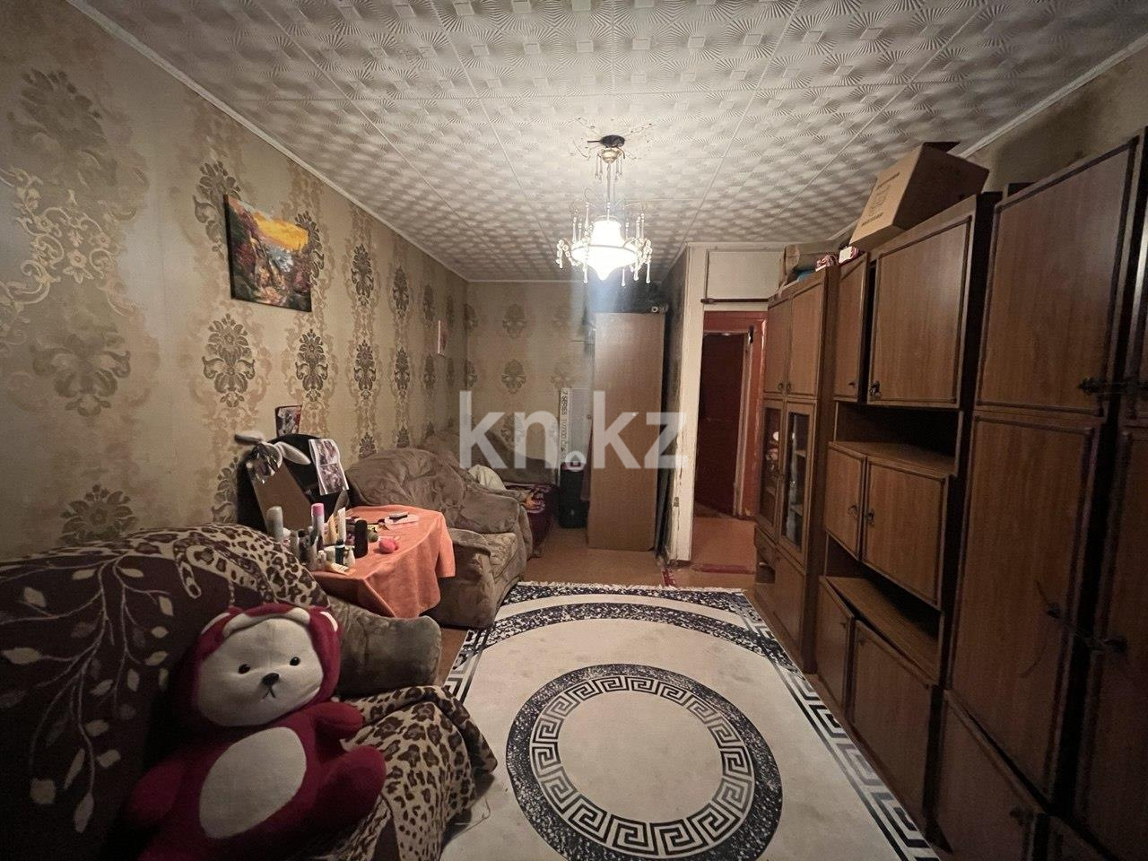 Продажа 2-комнатной квартиры, 48 м², мкр-н 17, дом  55 - Продажа  двухкомнатных квартир в Караганде фото 1 из 8