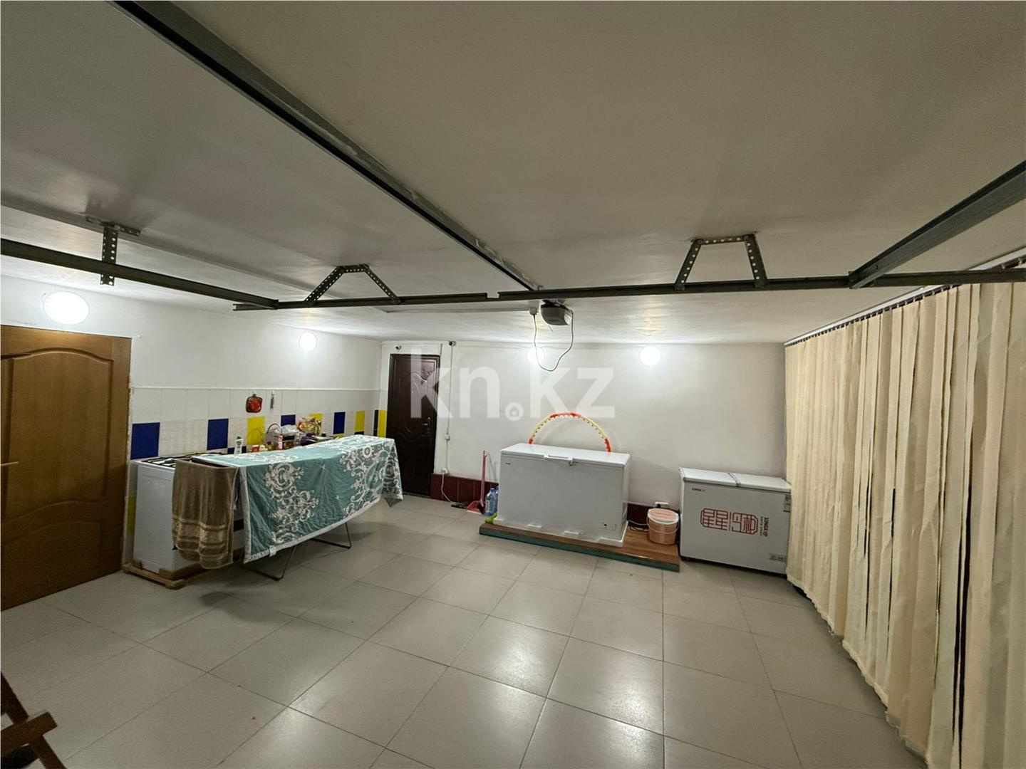 Продажа 7-комнатного дома, 307 м², пер. Капчагайский - Продажа домов, коттеджей в Караганде с фото фото 14 из 20