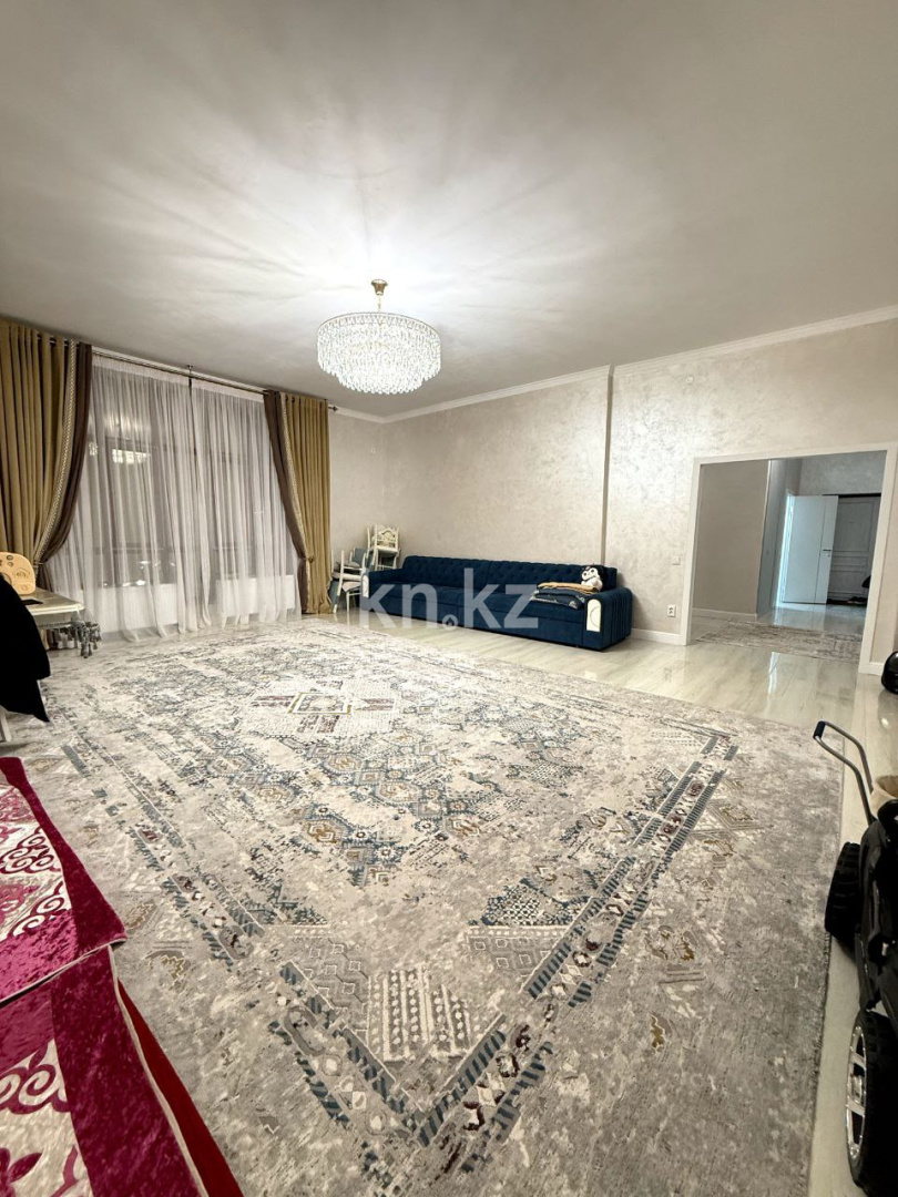 Продажа 3-комнатной квартиры, 136 м² в Астане