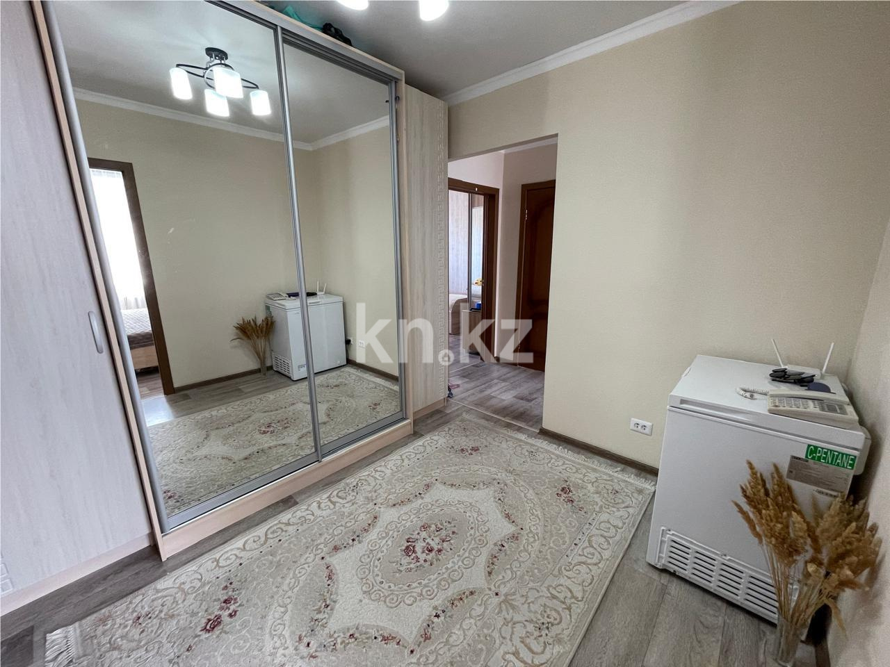 Продажа 3-комнатной квартиры, 64 м², мкр-н Степной-3 - Продажа  трехкомнатных квартир в Караганде фото 16 из 20