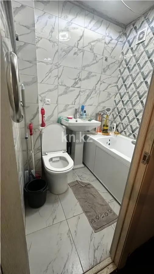 Продажа 2-комнатной квартиры, 43 м², пр. Райымбека, дом  101 в Алматы - фото 3