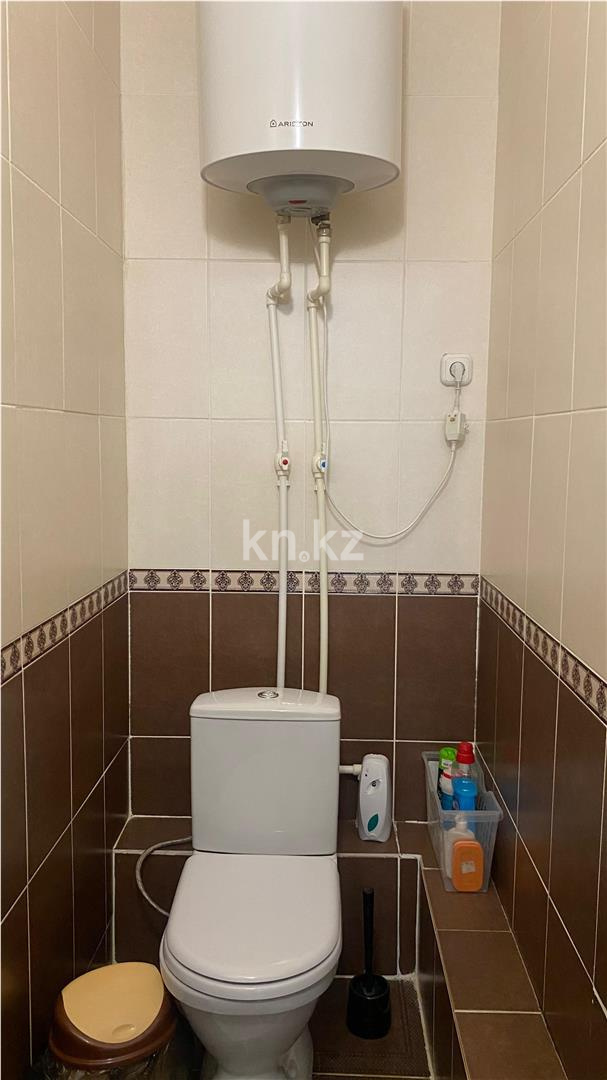 Продажа 3-комнатной квартиры, 87 м², пр. Шахтеров - Продажа  трехкомнатных квартир в Караганде фото 10 из 13