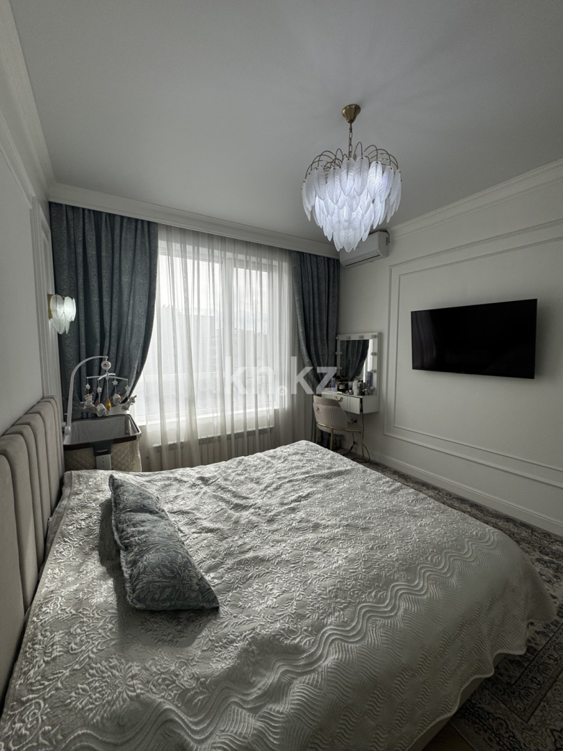 Продажа 3-комнатной квартиры, 111 м², ул. Утеген батыра, дом  11в в Алматы - фото 10