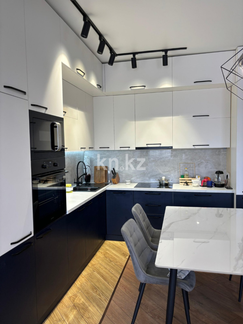 Продажа 2-комнатной квартиры, 74.1 м², ул. Бегалина в Алматы - фото 9