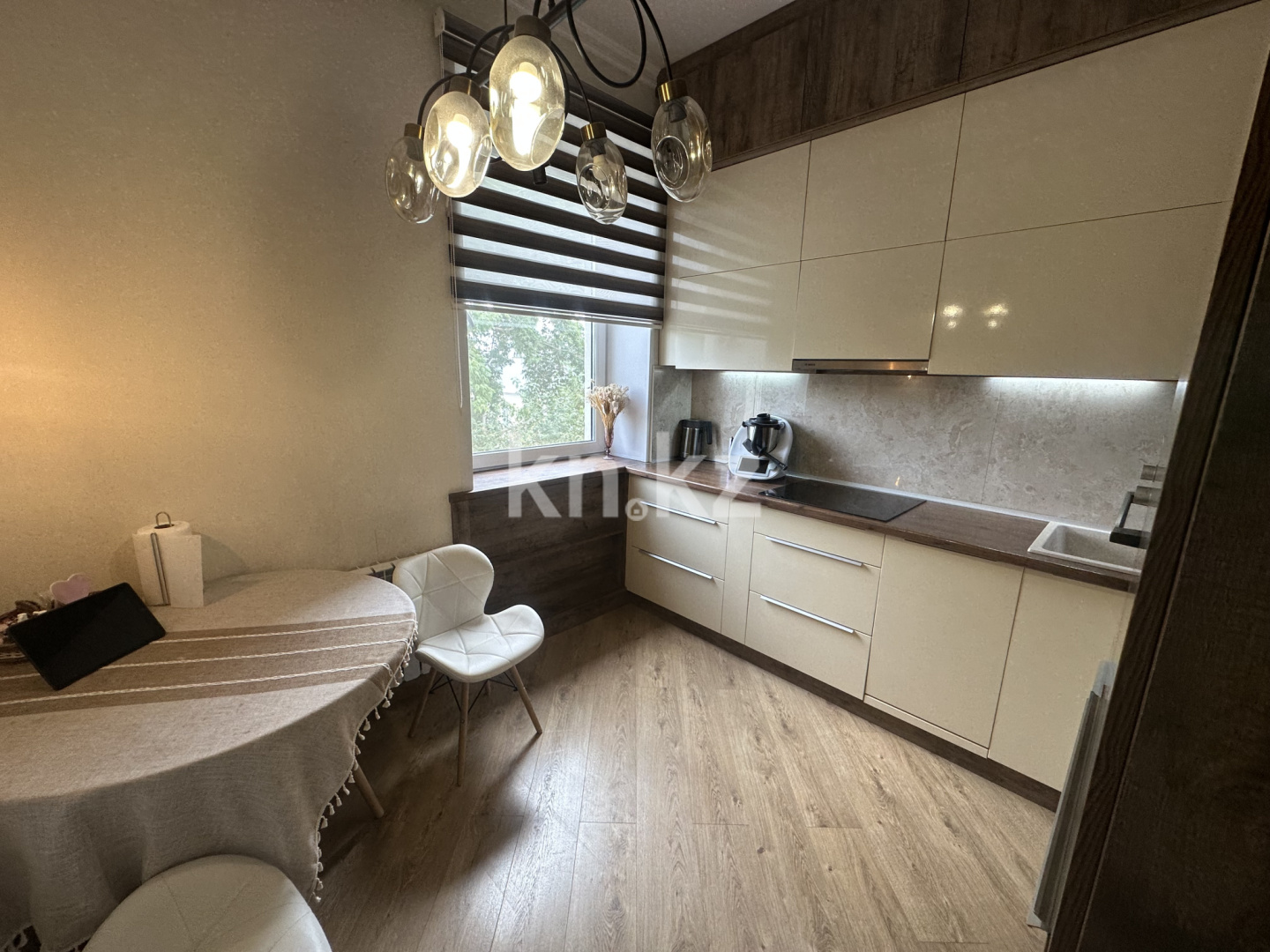 Продажа 2-комнатной квартиры, 44 м² - Продажа двухкомнатных квартир в Караганде - страница 2 фото 8 из 19