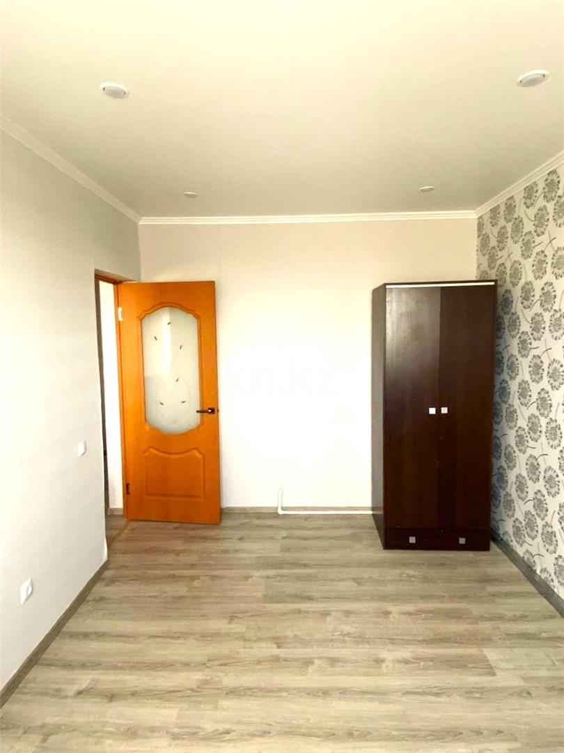 Продажа 3-комнатной квартиры, 65 м², ул. Стахановская, дом  24 - Продажа квартир в Караганде фото 5 из 11