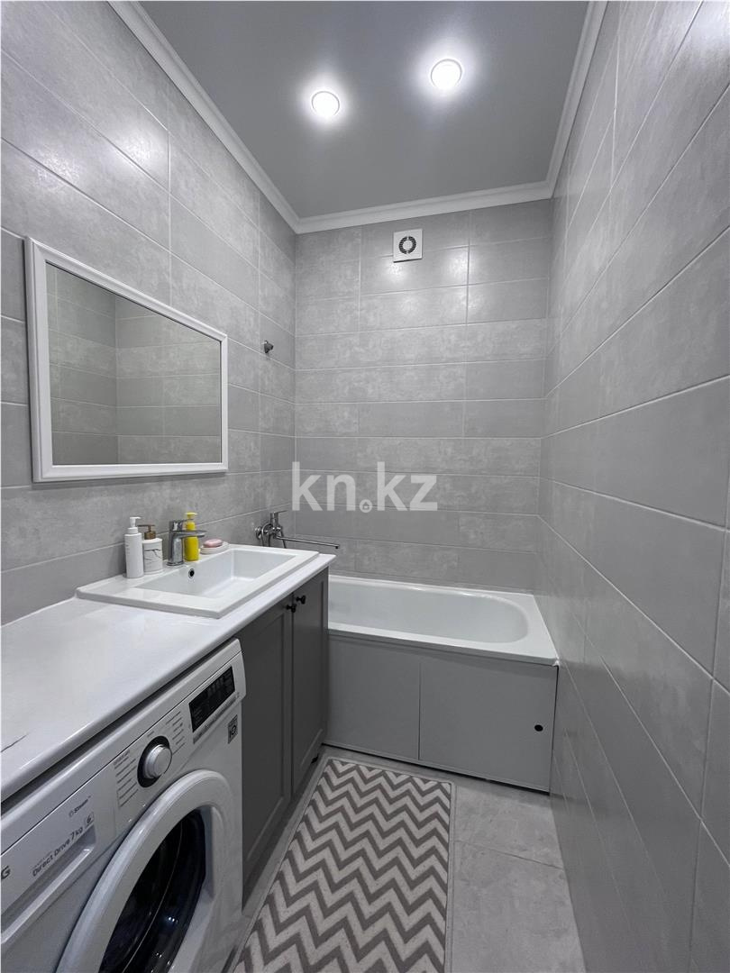 Продажа 3-комнатной квартиры, 85 м² - Продажа квартир в кирпичном доме в Караганде - страница 2 фото 15 из 19
