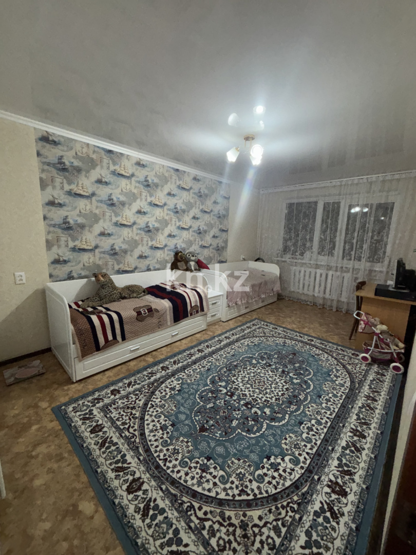 Продажа 3-комнатной квартиры, 62 м², мкр-н 11а, дом  9 в Караганде - фото 3