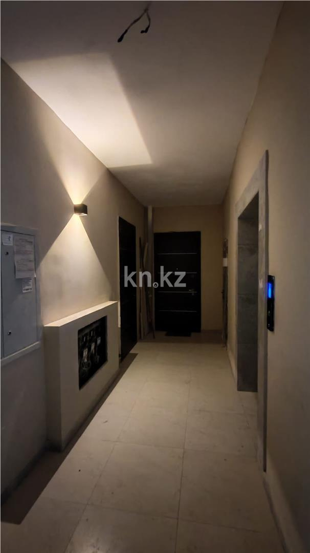 Продажа 3-комнатной квартиры, 94 м², 137 учетный квартал, дом  787 - Продажа  трехкомнатных квартир в Караганде с фото фото 6 из 13