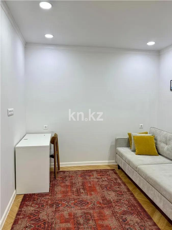 Продажа 2-комнатной квартиры, 47 м², ул. Тургута Озала, дом  194 в Алматы