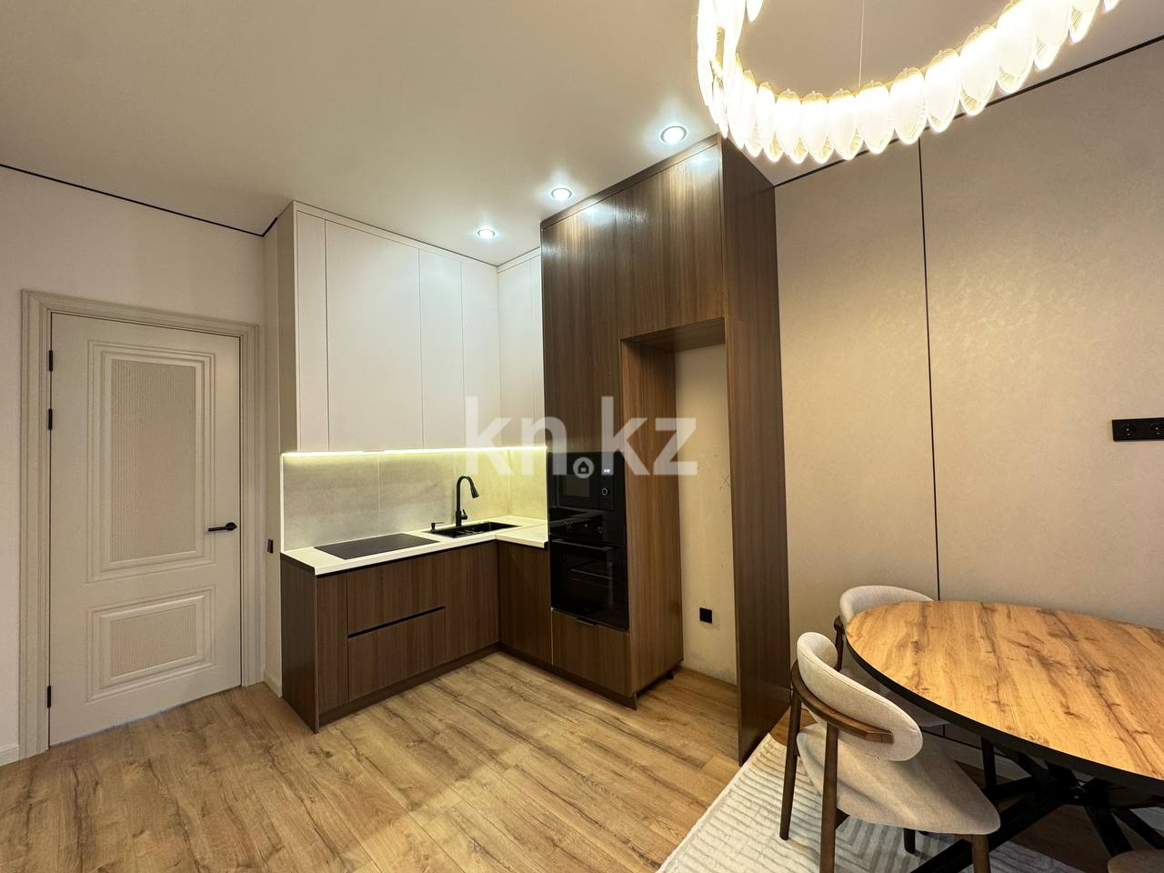 Продажа 3-комнатной квартиры, 66.4 м² - Продажа трехкомнатных квартир в Астане - страница 3 фото 3 из 36