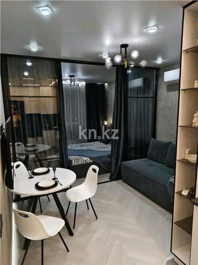 Продажа 3-комнатной квартиры, 50 м², ул. Утепова, дом  31 - Продажа квартир в Алматы фото 1 из 4