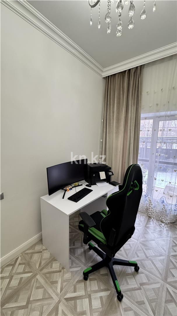 Продажа 3-комнатной квартиры, 87 м² - Продажа квартир в районе Михайловка в Караганде фото 9 из 17