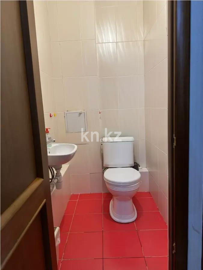 Продажа 2-комнатной квартиры, 72 м², ул. Сыганак, дом  39/1 в Астане - фото 8