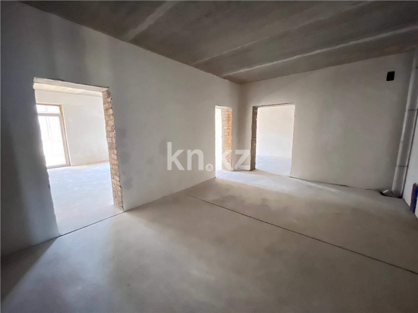 Продажа 3-комнатной квартиры, 86 м² в Караганде