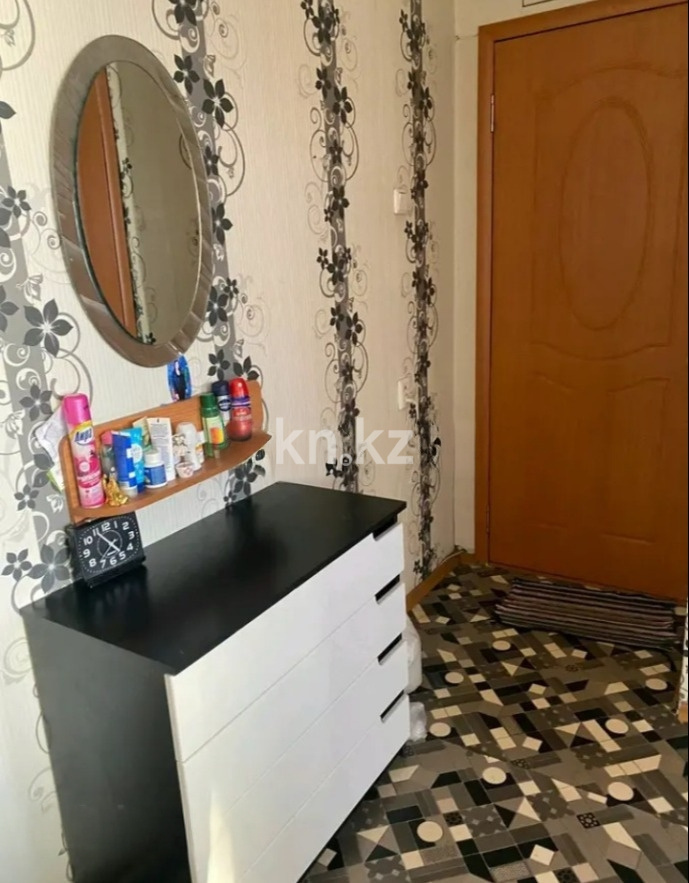 Продажа 3-комнатной квартиры, 47.1 м², 17 мкр., дом  34 в Караганде - фото 3