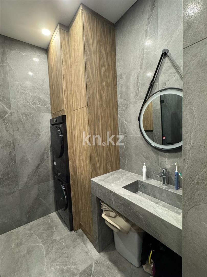 Продажа 4-комнатной квартиры, 103 м², пр. Республики, дом  участок 1/7 - Продажа  четырехкомнатных квартир в Караганде фото 17 из 22