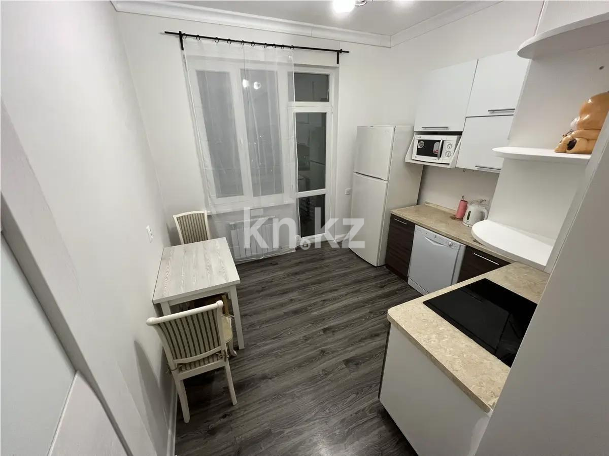 Продажа 1-комнатной квартиры, 43 м², пр. Кабанбай батыра, дом  58б/1 в Астане - фото 2