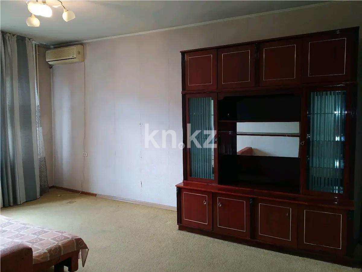 Продажа 1-комнатной квартиры, 40 м², мкр-н Аксай-4, дом  6 - Продажа квартир в Алматы фото 1 из 3