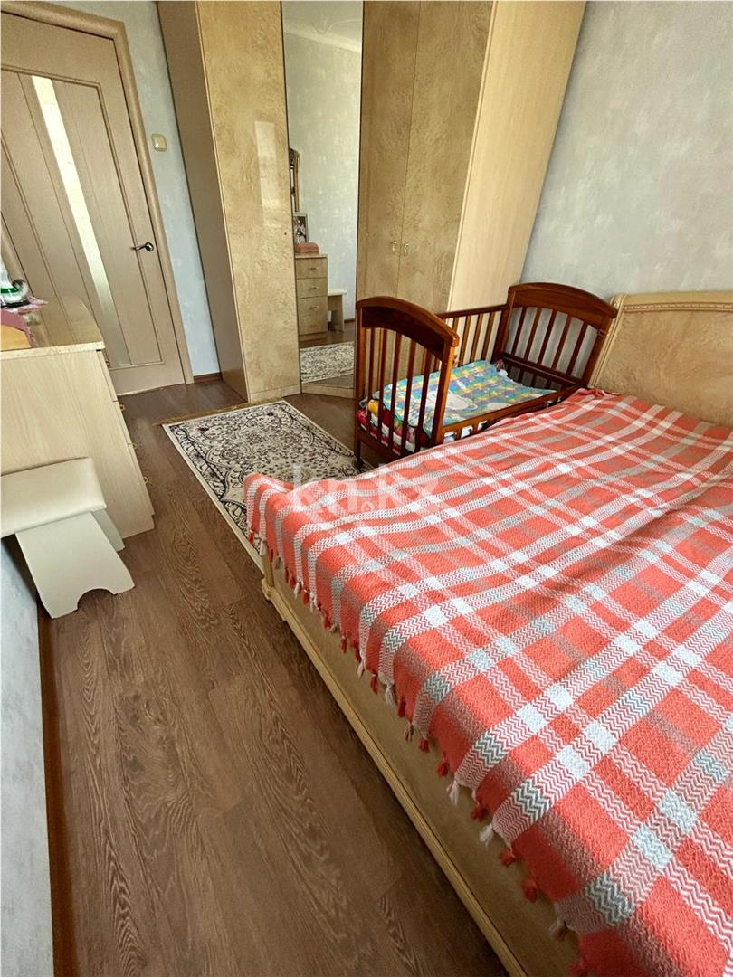 Продажа 3-комнатной квартиры, 65 м², пр. Строителей - Продажа  трехкомнатных квартир в Караганде фото 3 из 9