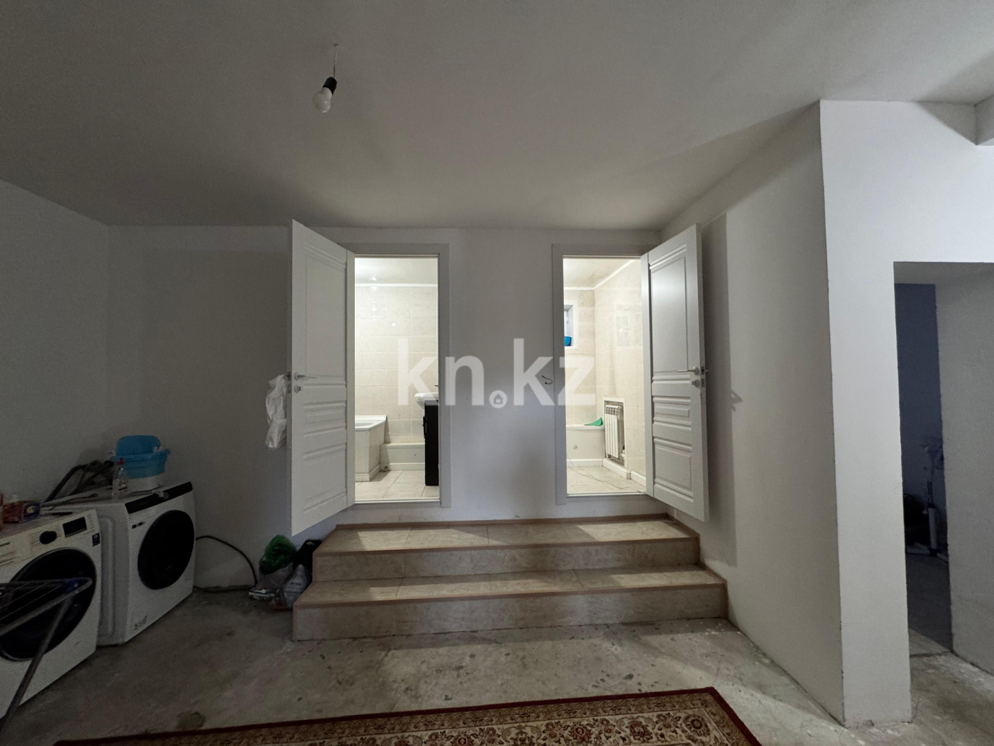 Продажа 6-комнатного дома, 343 м², ул. Карибжанова - Продажа домов, коттеджей в Караганде фото 23 из 36