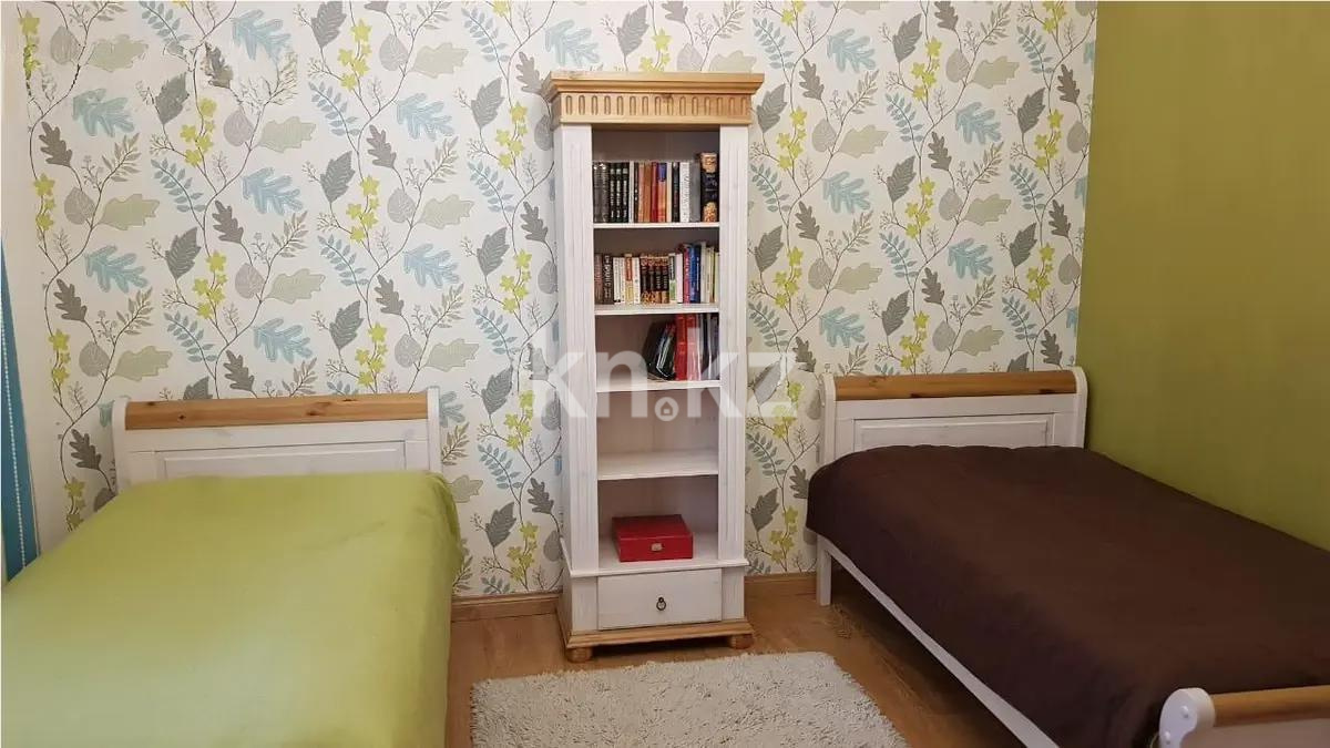 Продажа 3-комнатной квартиры, 130 м², ул. Габдуллина, дом  16 в Астане - фото 3