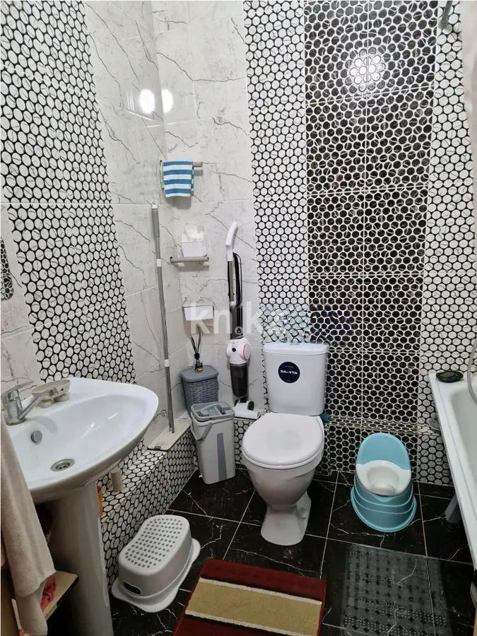 Продажа 1-комнатной квартиры, 47 м², пр. Аль-Фараби, дом  30 в Астане - фото 3