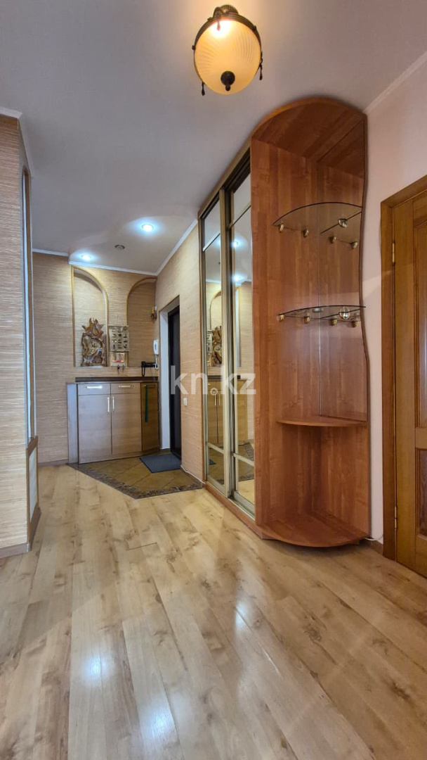 Продажа 4-комнатной квартиры, 123 м², мкр-н Сарыарка, дом  39 - Продажа и аренда недвижимости в Атырау фото 18 из 38