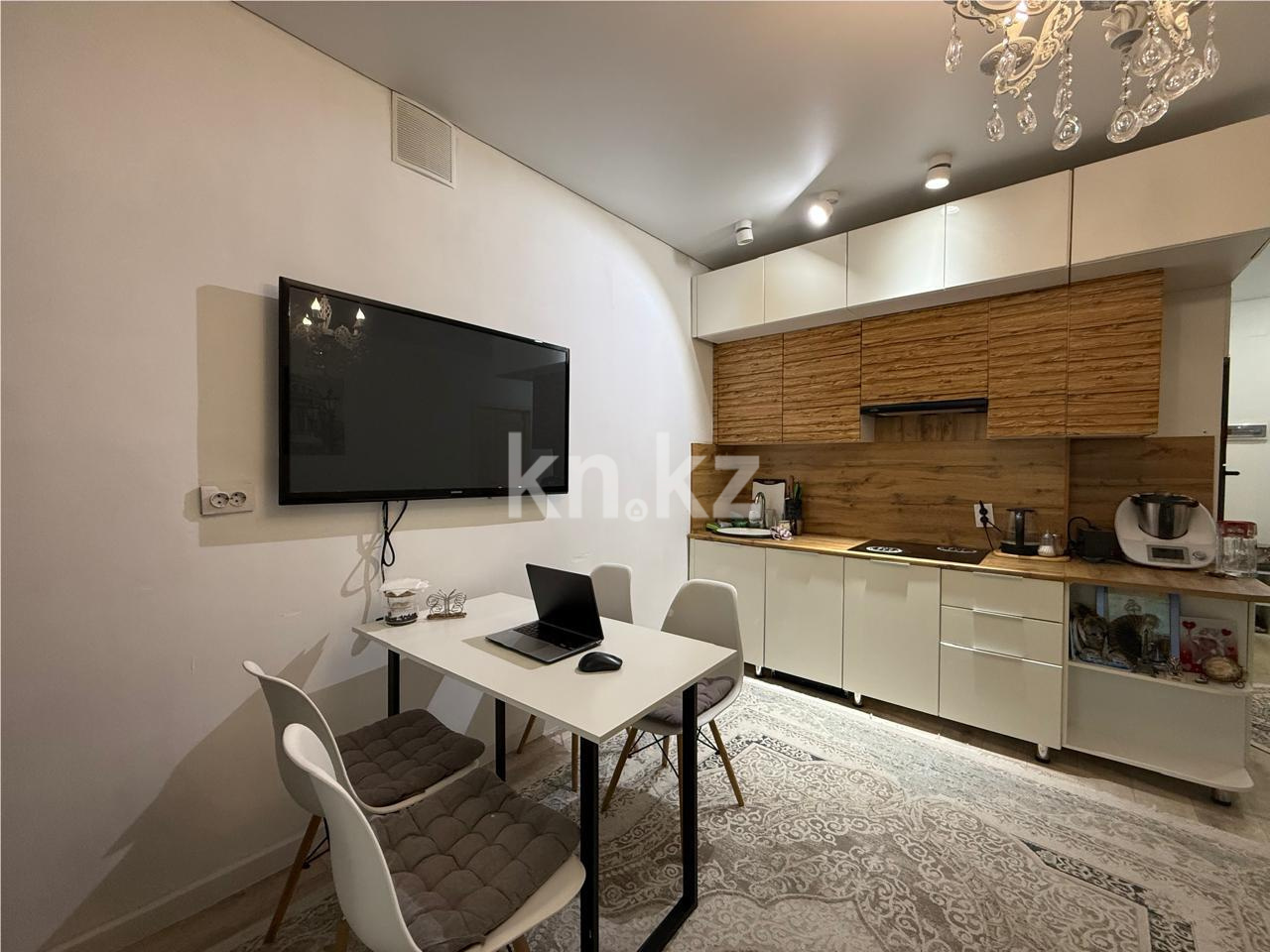 Продажа 2-комнатной квартиры, 50 м² - Продажа двухкомнатных квартир на Юго-Востоке Караганды - страница 12 фото 3 из 22