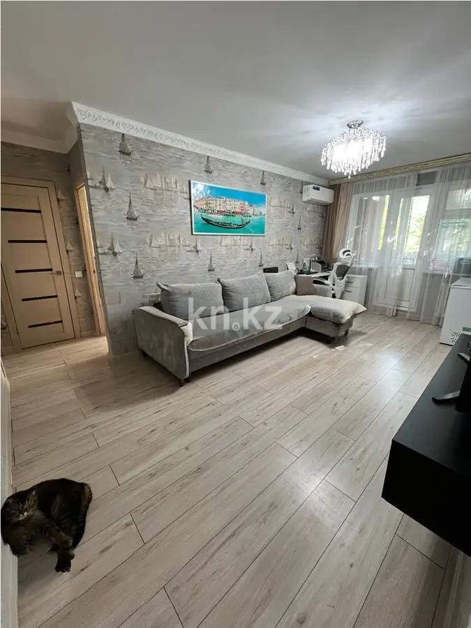 Продажа 3-комнатной квартиры, 60 м², пр. Богенбай батыра, дом  43/2 - Продажа  трехкомнатных квартир в Астане без посредников фото 1 из 8