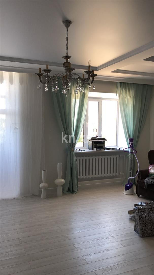 Продажа 3-комнатной квартиры, 96 м², мкр-н Алтын Арка в Караганде - фото 8