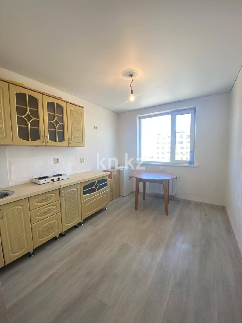 Аренда 1-комнатной квартиры, 38 м², ул. А-105, дом  11 - Астана-Караганда тр. в Астане