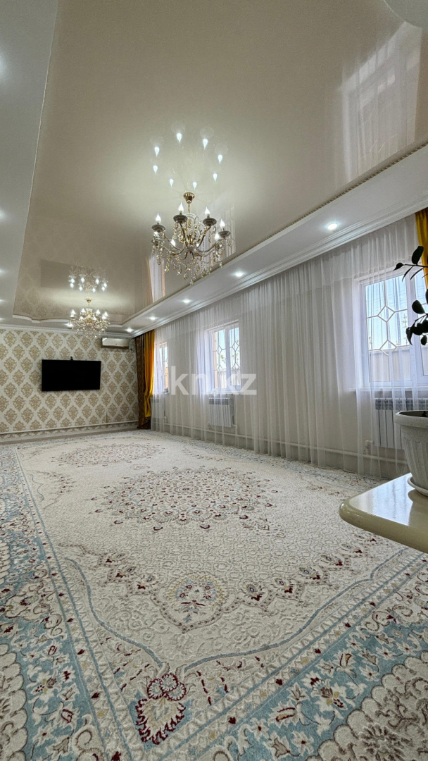 Продажа 6-комнатного дома, 200 м², Шонбасова, дом  16 - Продажа квартир в Атырау фото 11 из 40
