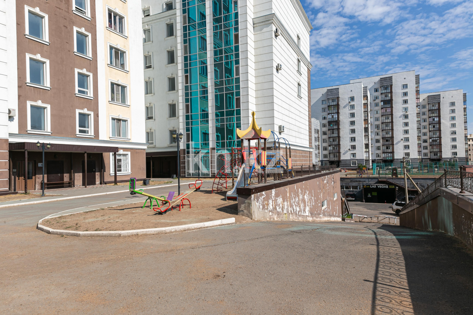 Продажа 2-комнатной квартиры, 108 м², ул. Айтеке би, дом  16 в Астане - фото 13
