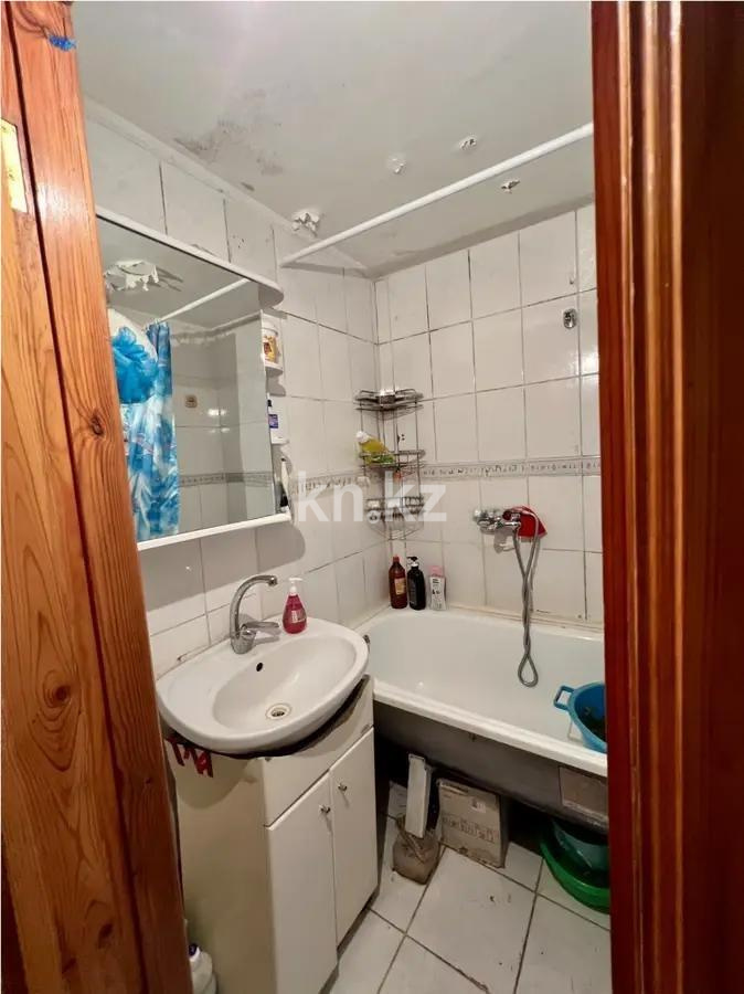 Продажа 3-комнатной квартиры, 60 м², ул. Петрова, дом  21/3 - Продажа квартир в Астане без посредников фото 5 из 6