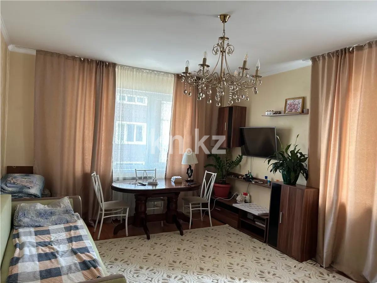 Продажа 2-комнатной квартиры, 70 м², ул. Торайгырова, дом  19а - Продажа  двухкомнатных квартир в Алматы без посредников фото 1 из 6