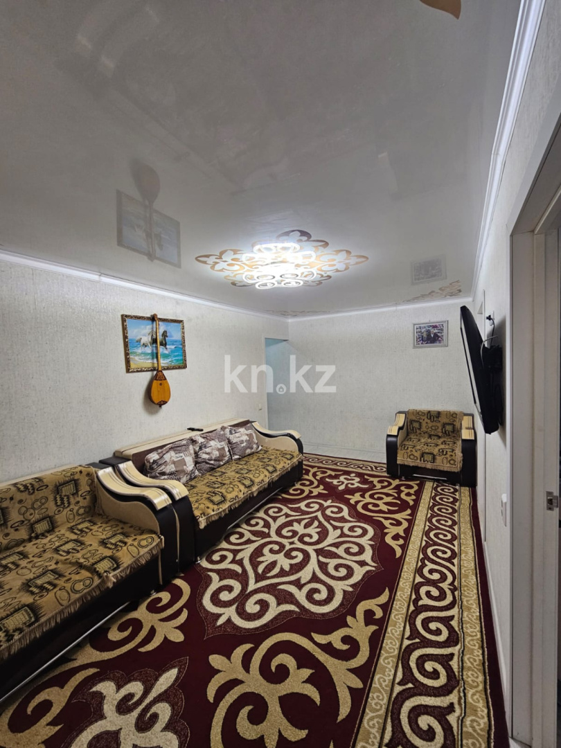 Продажа 4-комнатной квартиры, 60.9 м², мкр-н 6-й - Продажа  четырехкомнатных квартир в Темиртау фото 1 из 10