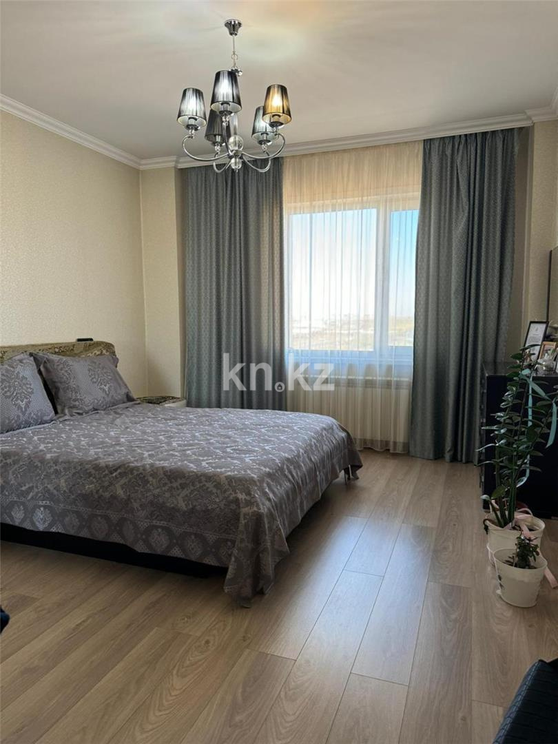 Продажа 3-комнатной квартиры, 90 м², пр. Шахтеров, дом  60 в Караганде - фото 26