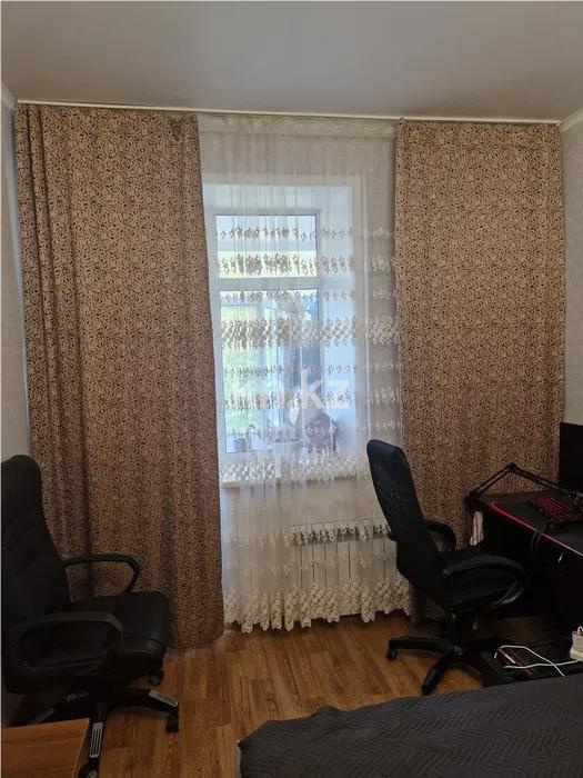 Продажа 1-комнатной квартиры, 40 м², ул. Ауэзова, дом  26 - Продажа  однокомнатных квартир в Абае фото 1 из 4