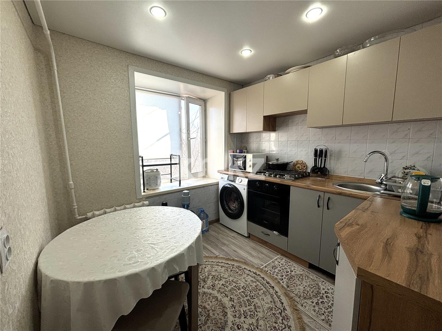 Продажа 3-комнатной квартиры, 60 м², ул. Крылова - Продажа  трехкомнатных квартир в Караганде фото 4 из 10